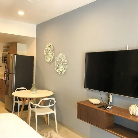 Deluxe Studio Aparment Mamitas Zone Playa del Carmen Exterior photo